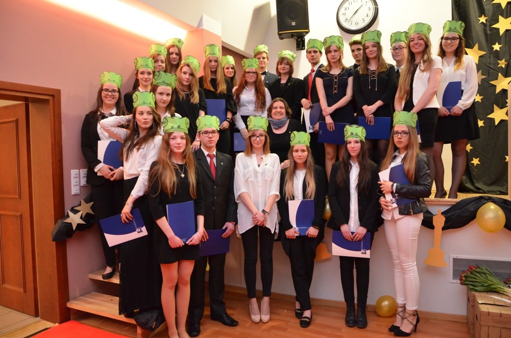 uroczyste-po-egnanie-maturzyst-w-iv-liceum-og-lnokszta-c-ce-w-poznaniu